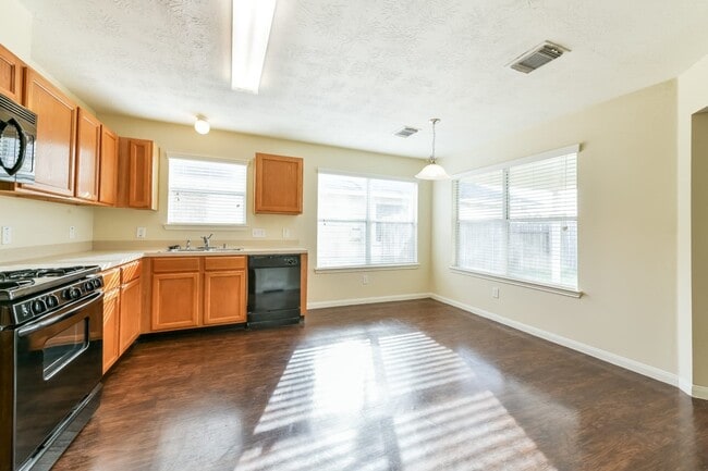 Building Photo - 1003 Redcrest Springs Ct