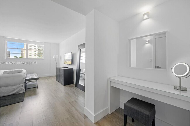 Building Photo - 19370 Collins Ave