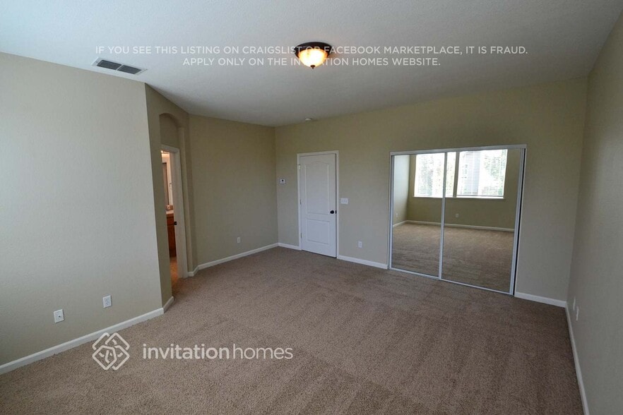 Building Photo - 1010 Malton Way