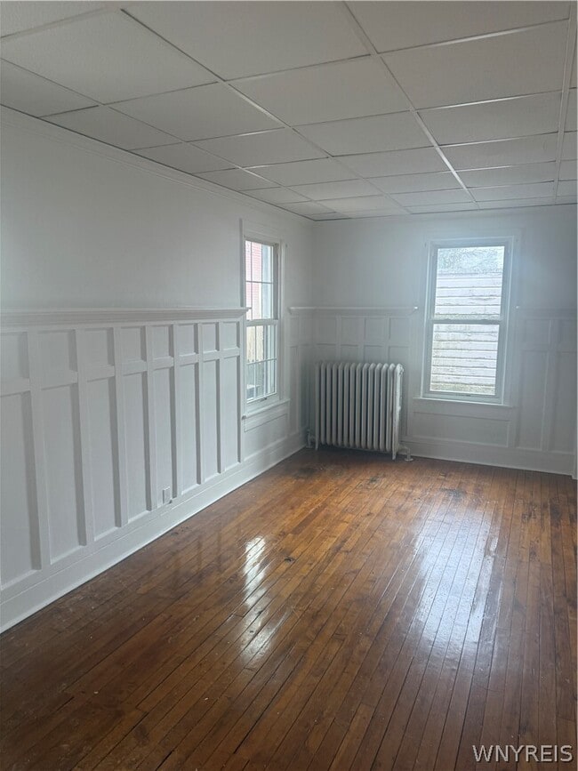 Building Photo - 60 W Hazeltine Ave