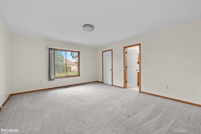 Building Photo - 53638 Springhill Meadows Dr