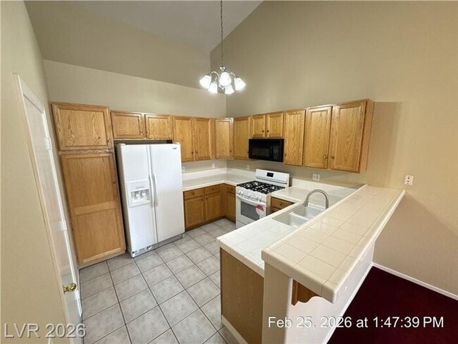 Building Photo - 7450 S Eastern Ave