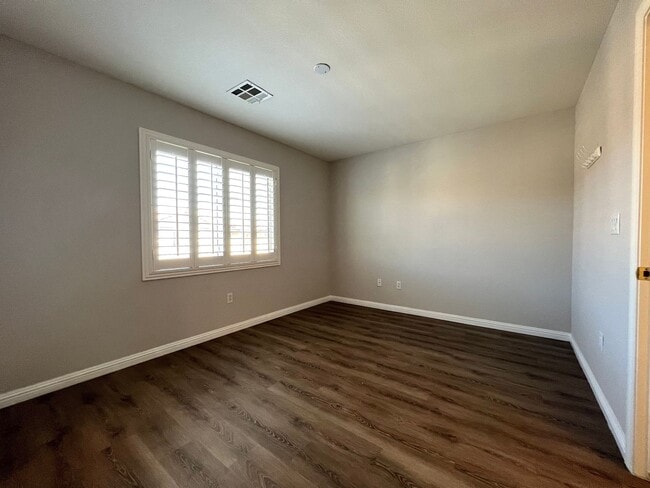 Building Photo - 7043 Somera Way