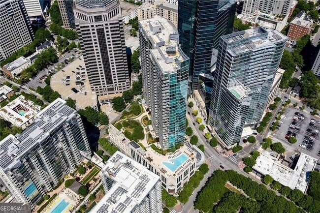 Building Photo - 1080 Peachtree St NE