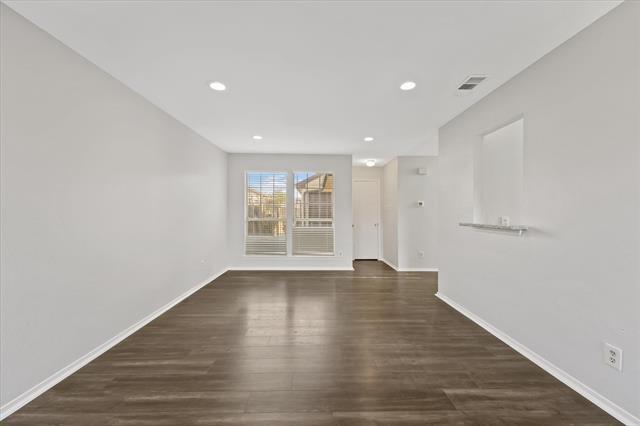 Building Photo - 1001 Weston Dr