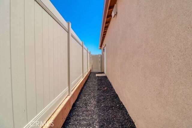 Building Photo - 14433 Buvan Ct
