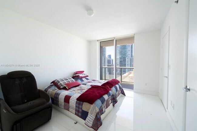 Building Photo - 50 Biscayne Blvd