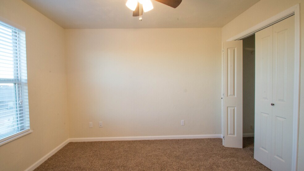 Building Photo - 1616 Ginger Ave