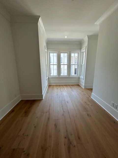 Building Photo - 310 W 38th St