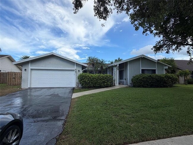 Primary Photo - 1360 NW 94th Ave