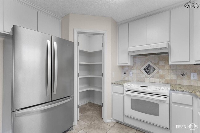 Building Photo - 5510 Long Leaf Dr