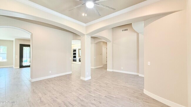 Building Photo - 4501 E Timberline Ct