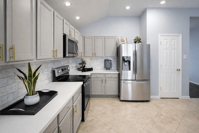 Building Photo - 1803 W Welsford Dr