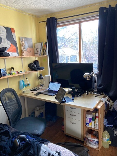 Building Photo - 219 Dwight St