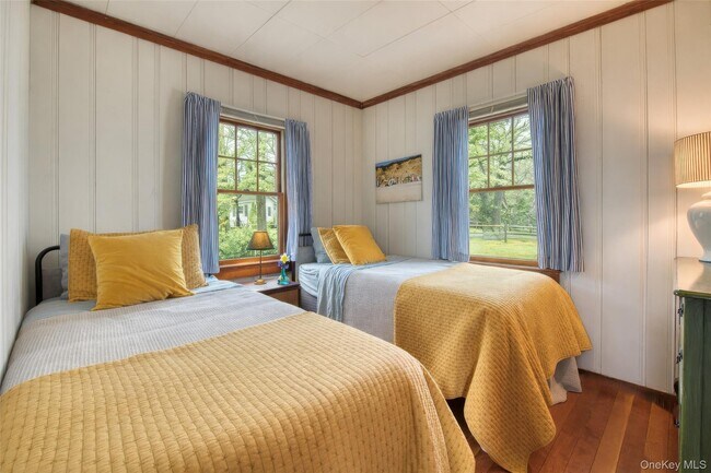 Building Photo - 2662 Paradise Shores Rd