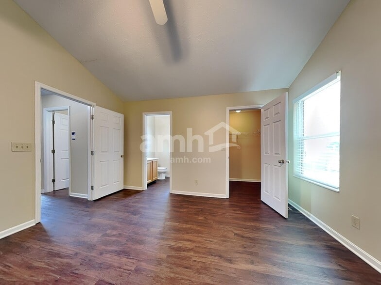 Building Photo - 4857 Rialto Ridge Dr