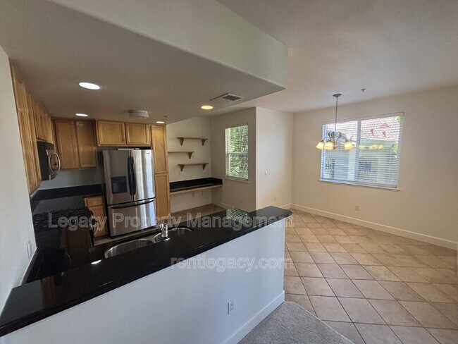 Building Photo - 1501 Secret Ravine Pkwy