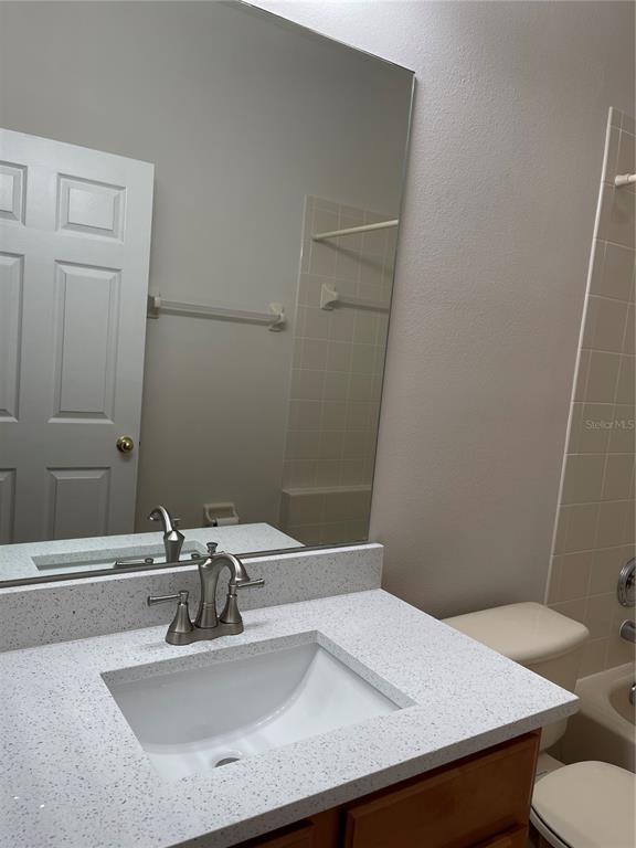Building Photo - 5118 Santa Ana Dr