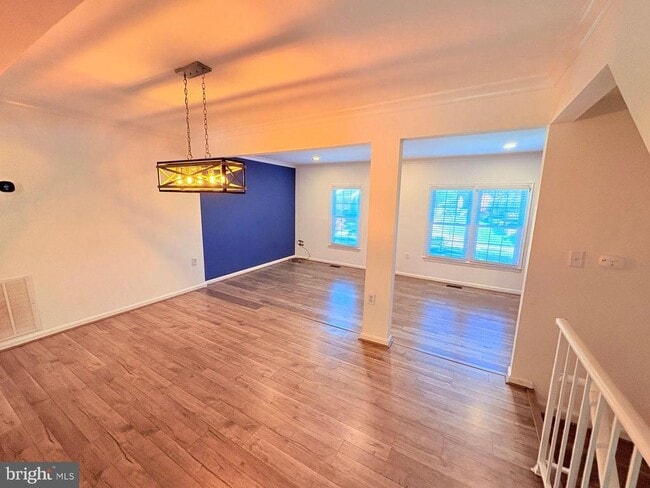 Building Photo - 12010 Glen Alden Rd