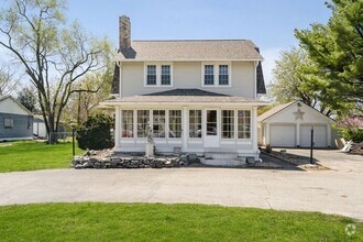 Building Photo - A Timeless 1926 Gem with Modern Comforts