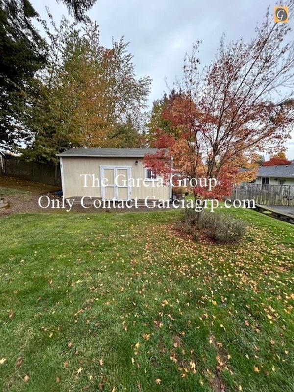 Building Photo - 14465 SE Bevington Ct