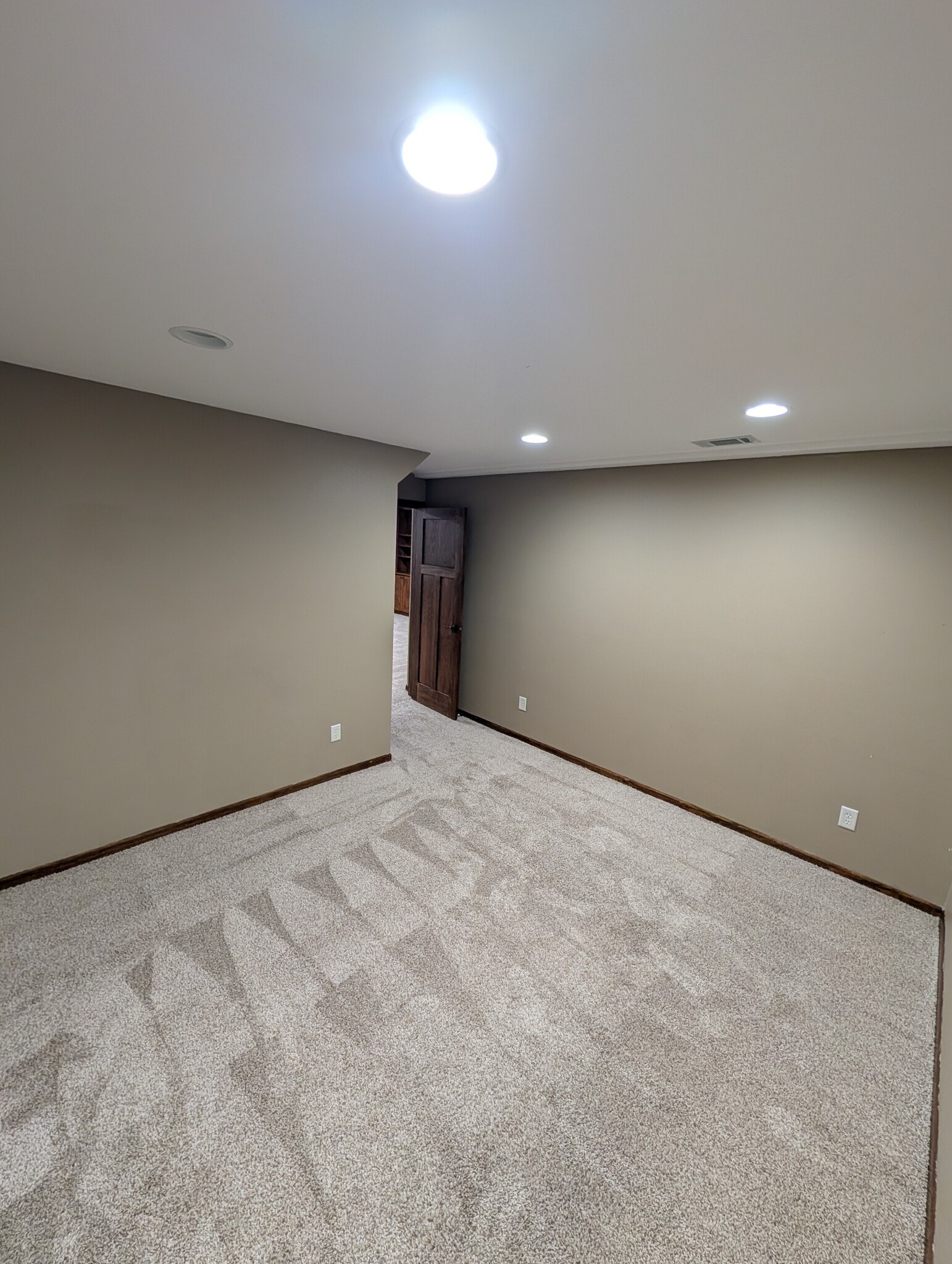 Building Photo - 4005 S Glenview Rd