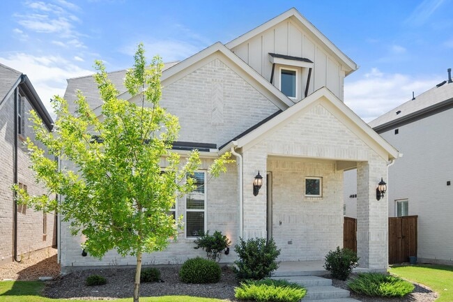 Building Photo - 10838 Downy Cup Dr