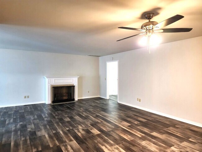 Building Photo - 2224 NW 49th St