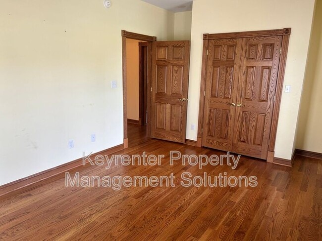 Building Photo - 33 Hodge Farm Ln