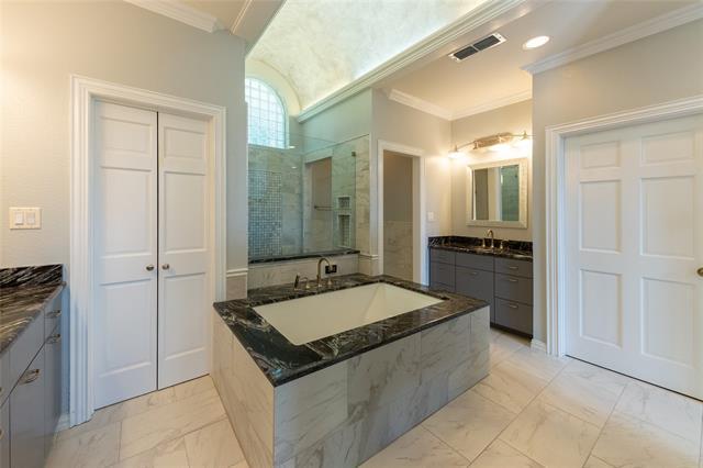 Building Photo - 1619 Pheasant Ln