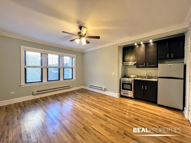 Building Photo - 0 bedroom in CHICAGO IL 60640