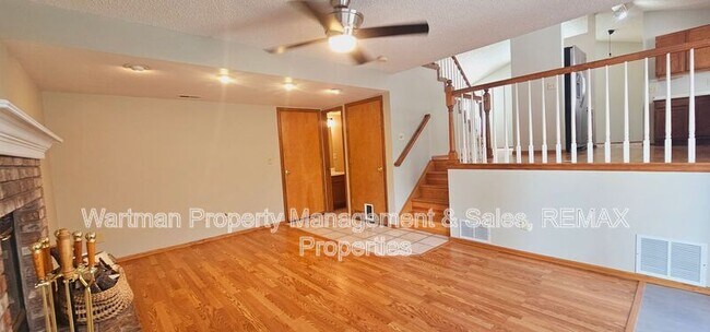 Building Photo - 4130 Madrone Way