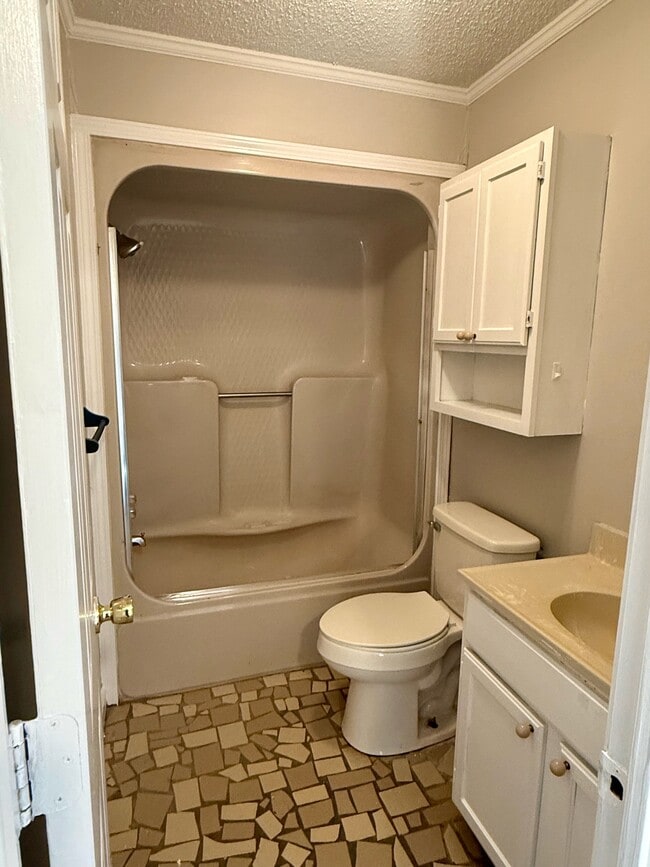 Building Photo - 155 N Columbia St