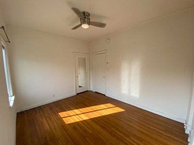 Building Photo - LARGE Spanish Style 4-plex WeHo Adjacent