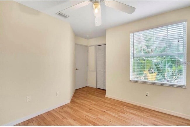 Building Photo - 227 Orchid Dr