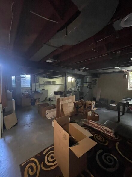 Basement - 1017 Henrietta St