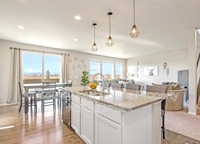 Building Photo - 5217 Alberta Falls St