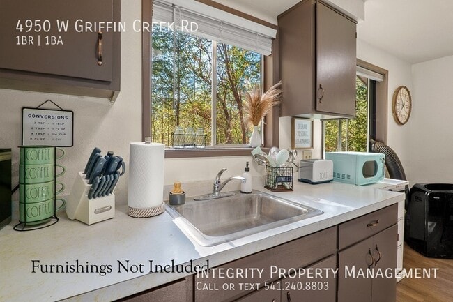 Building Photo - 4950 W Griffin Creek Rd