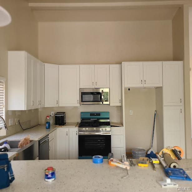 Building Photo - 25151 Costeau St