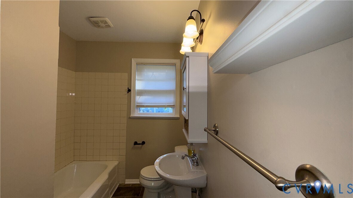 Building Photo - 5630 Boynton Pl