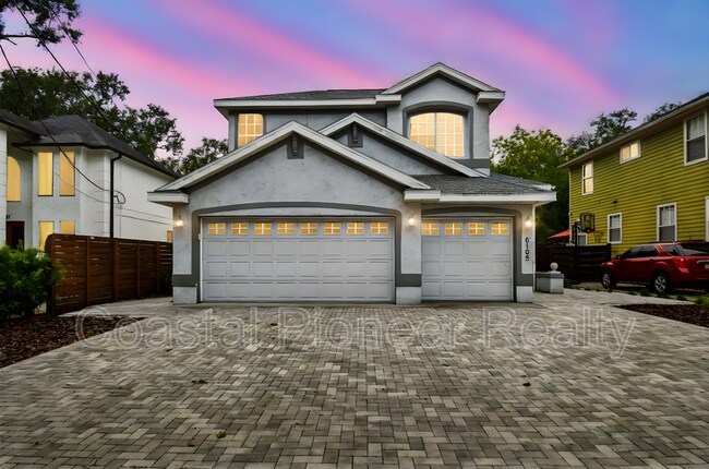 Building Photo - 6105 S Elkins Ave