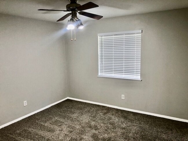 Building Photo - $500 OFF MOVE IN SPECIAL-SOUTH BOSSIER IN ...
