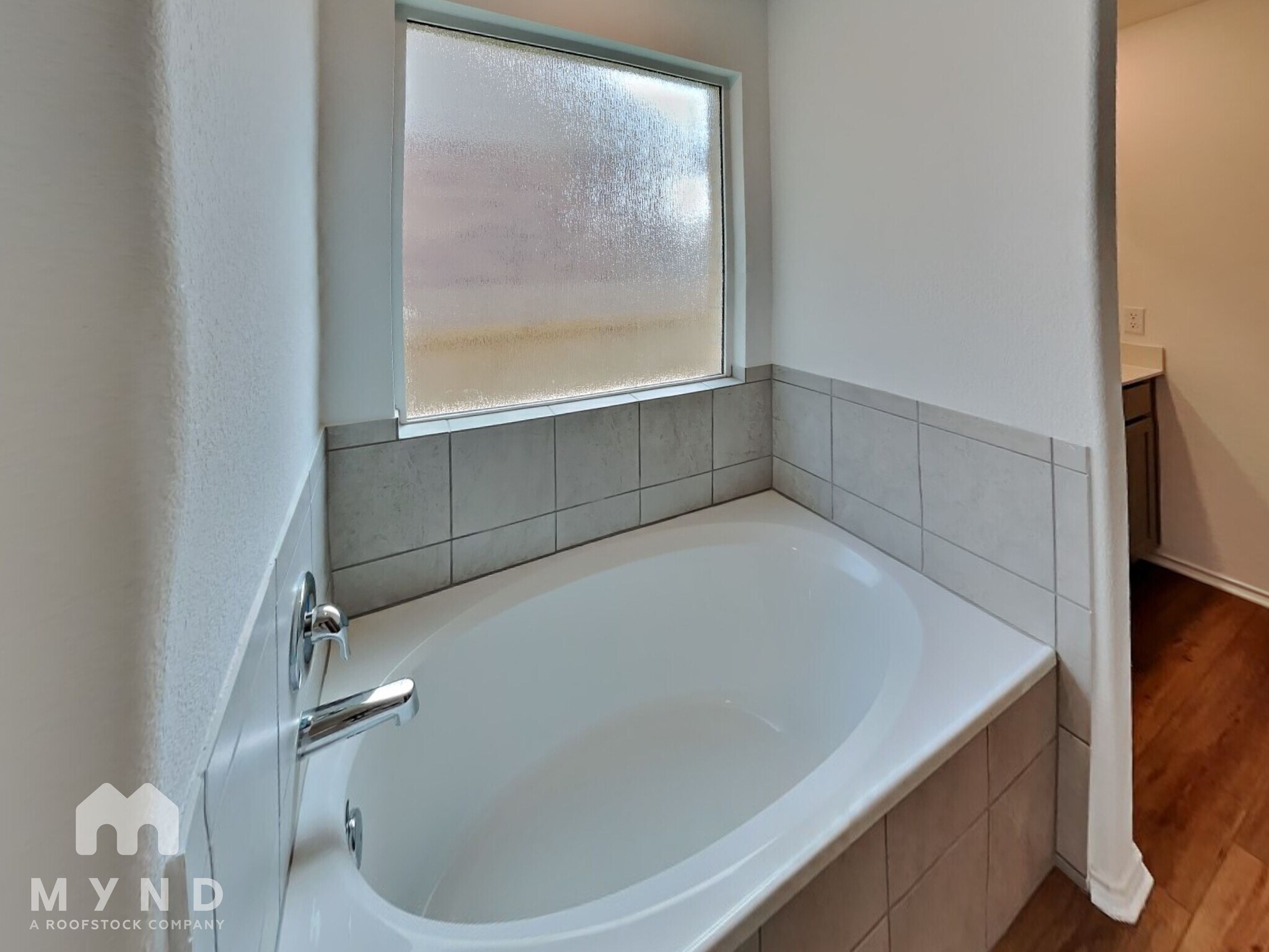 Building Photo - 441 Sebring Cir