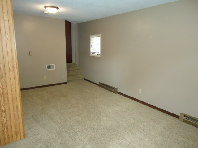 Building Photo - 141 8th St S