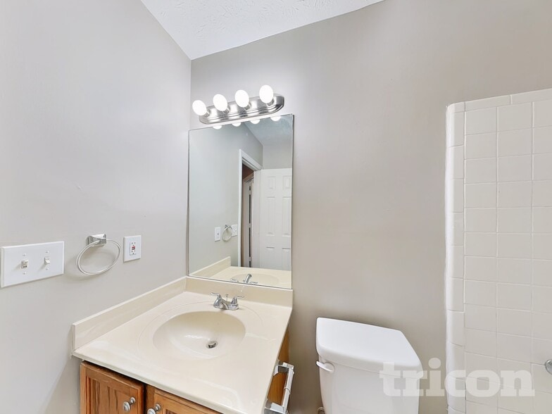 Building Photo - 1261 Appian Way