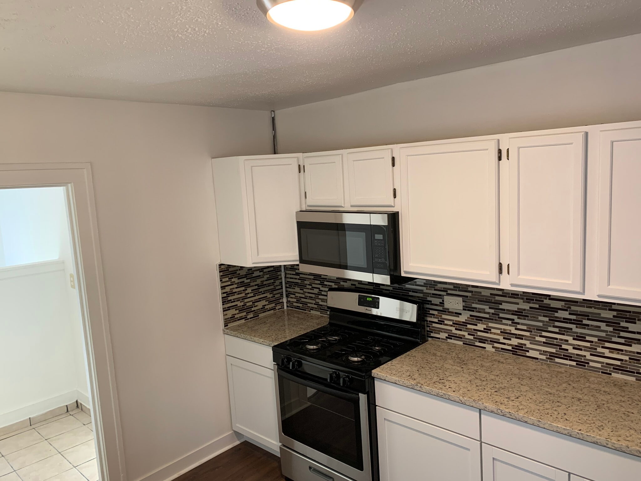 Building Photo - 430 Grand Ave