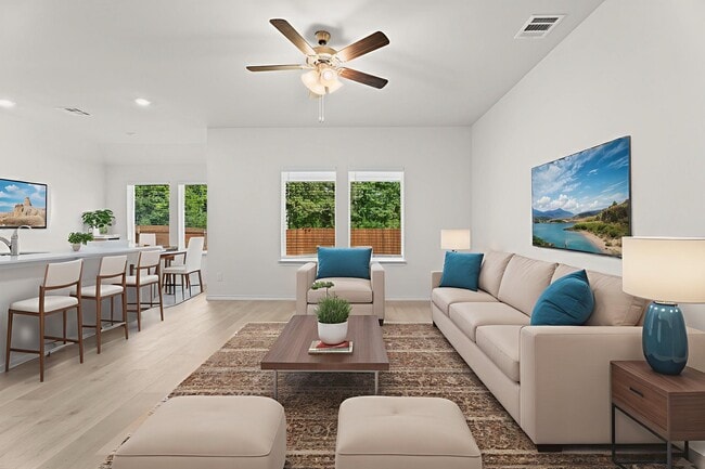 Building Photo - 6044 Freedom Dr