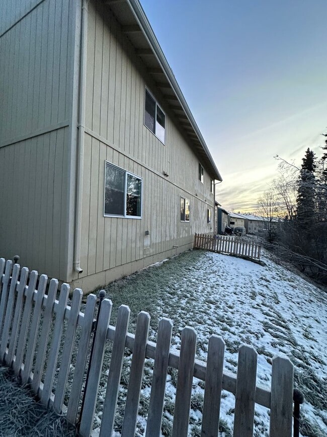 Building Photo - 13748 Fire Creek Trail Dr