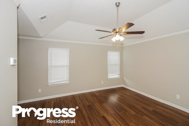 Building Photo - 7726 Deer Trail Ln