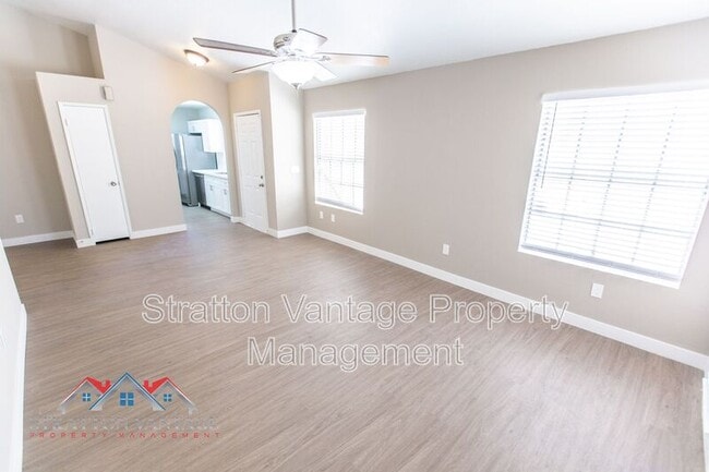 Building Photo - 1915 S 39th St